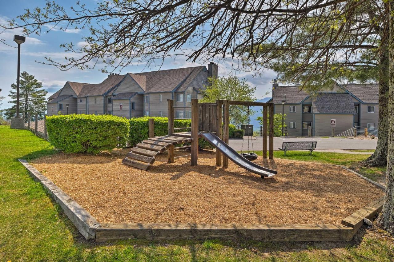 Gatlinburg Condo With Pool, Hot Tub, And Mtn Views! Dış mekan fotoğraf