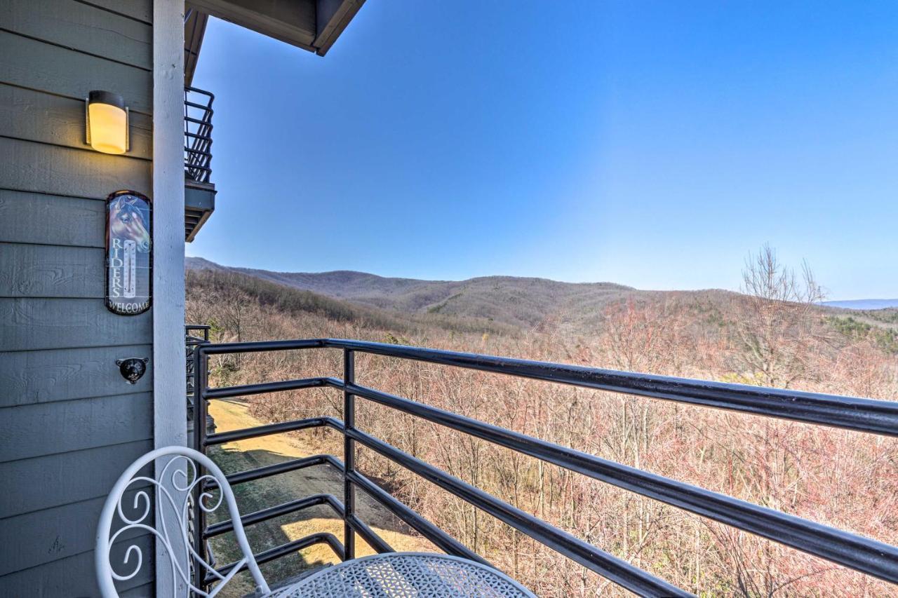 Gatlinburg Condo With Pool, Hot Tub, And Mtn Views! Dış mekan fotoğraf